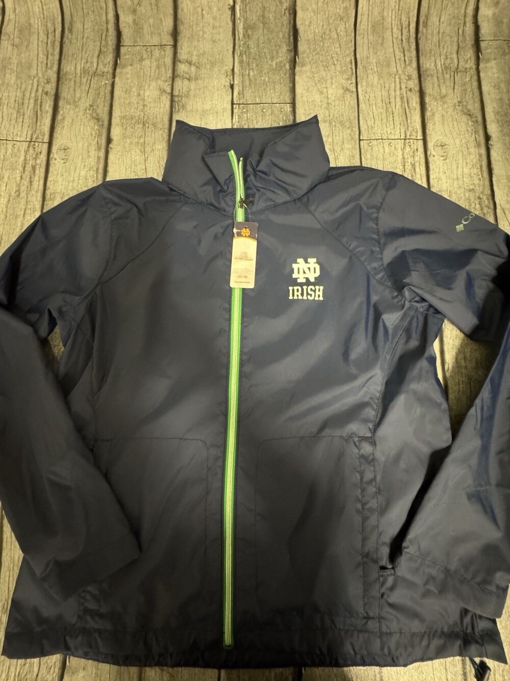 NWT Women’s Columbia Notre Dame Fighting Irish Full Zip Lightweight Jacket XL